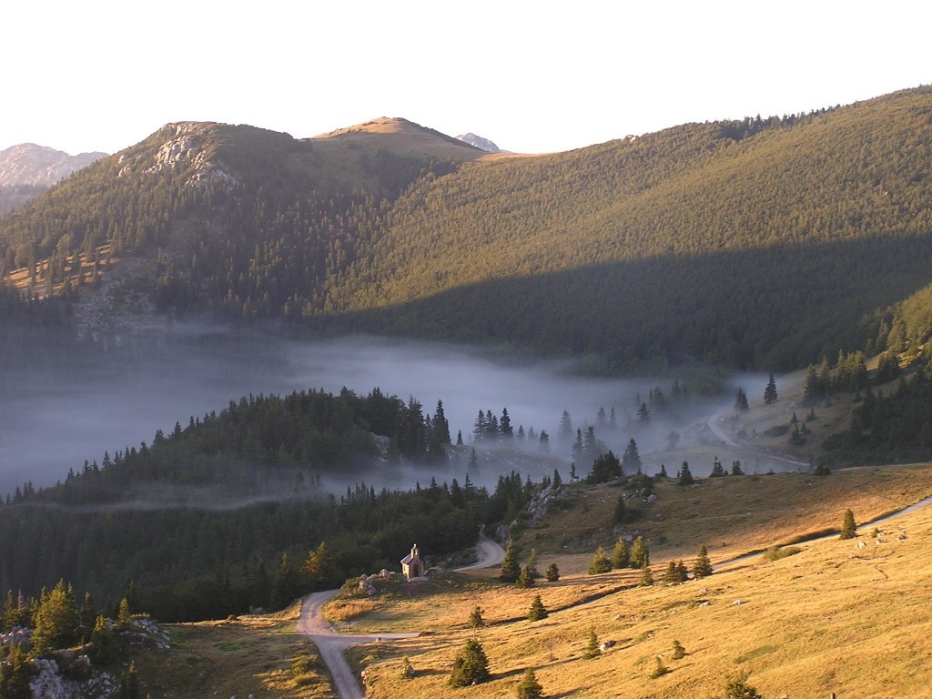 NP Sjeverni Velebit pogled kapelica