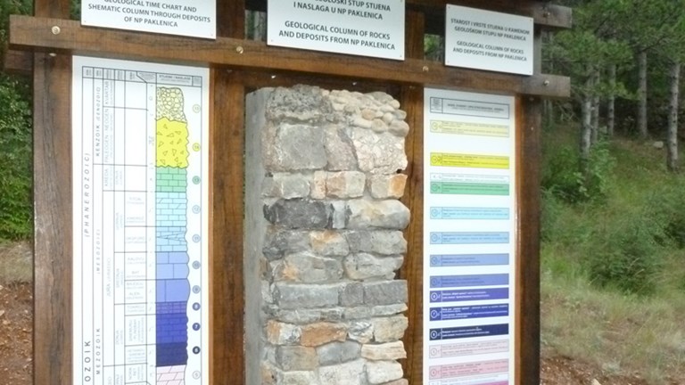 Geological pillar