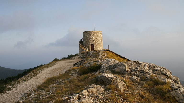 Vojak Tower