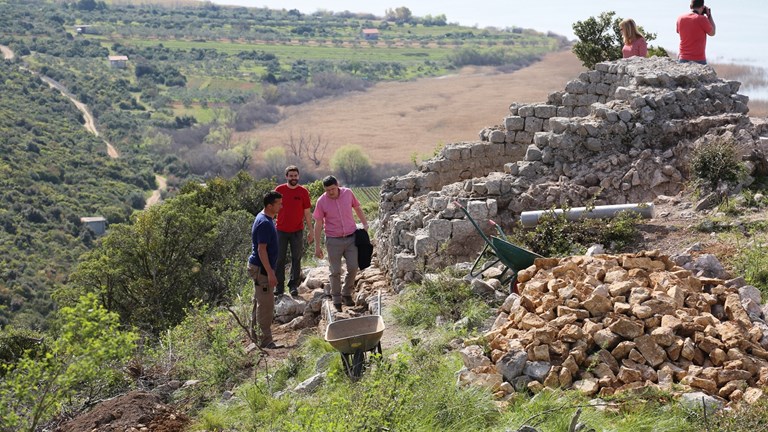 Hill fort at the peak of Osridak (15th century)